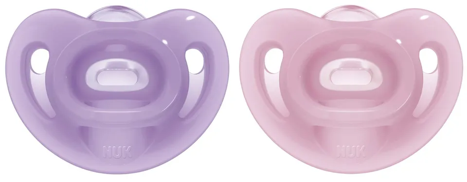 nuk-ciuccio-sensitive-100-silicone-morbido-scudo-a-forma-di-cuore-per-pelle-sens image 1