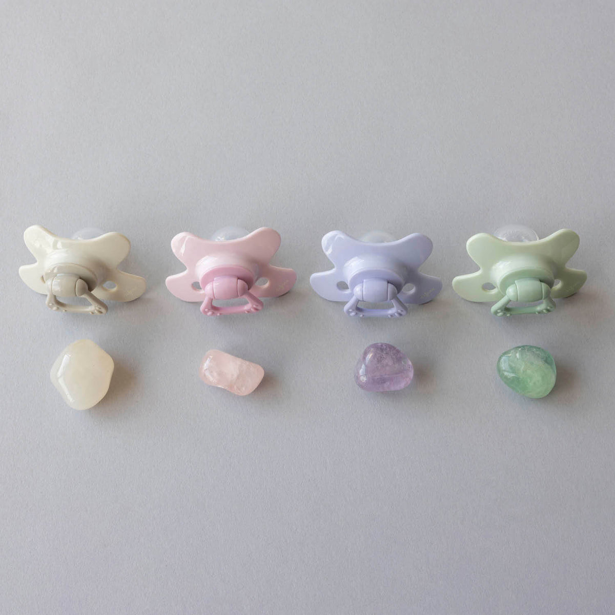 difrax-succhietto-ortodontico-dental-gems-18-mesi-4-pezzi-con-valvola-di-aria-an image 3