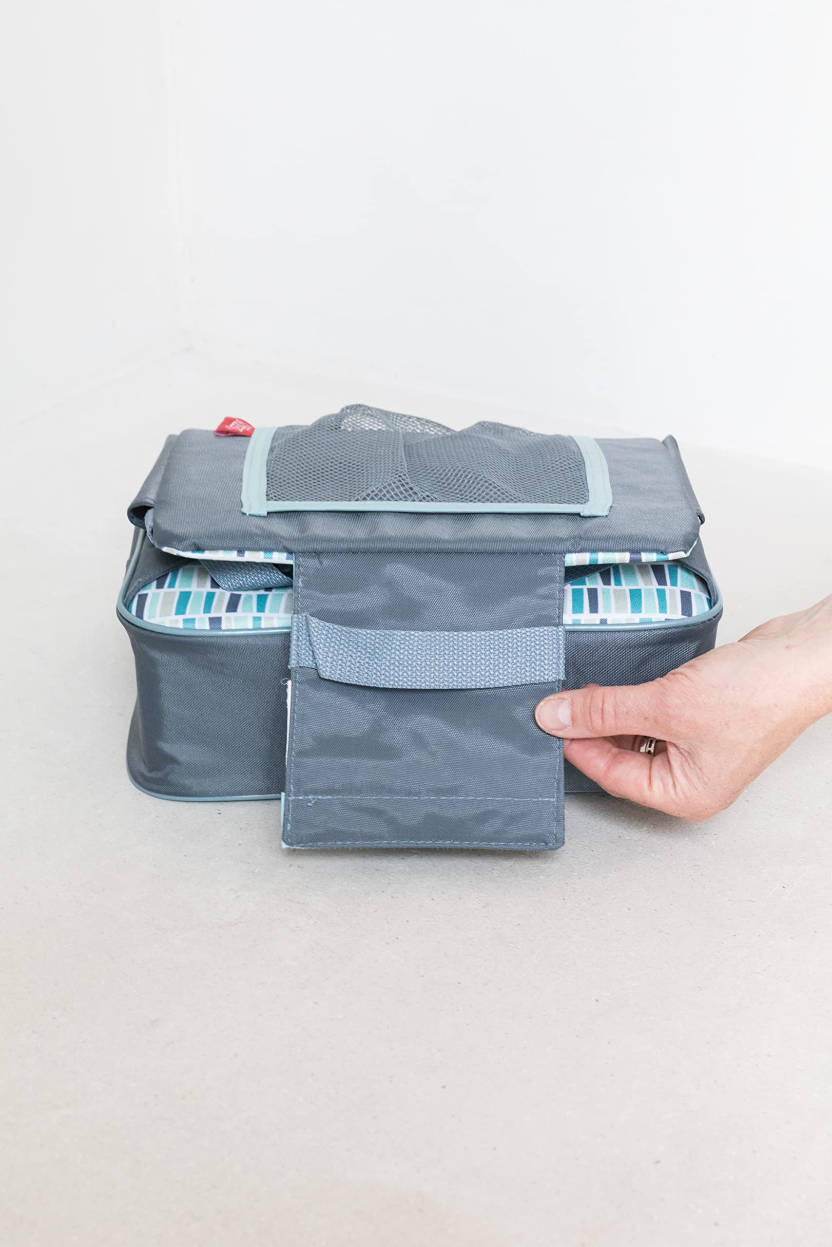 nuby-seggiolino-da-viaggio-pieghevole-con-rialza-sedia-e-borsa-trasformabile-imb image 8