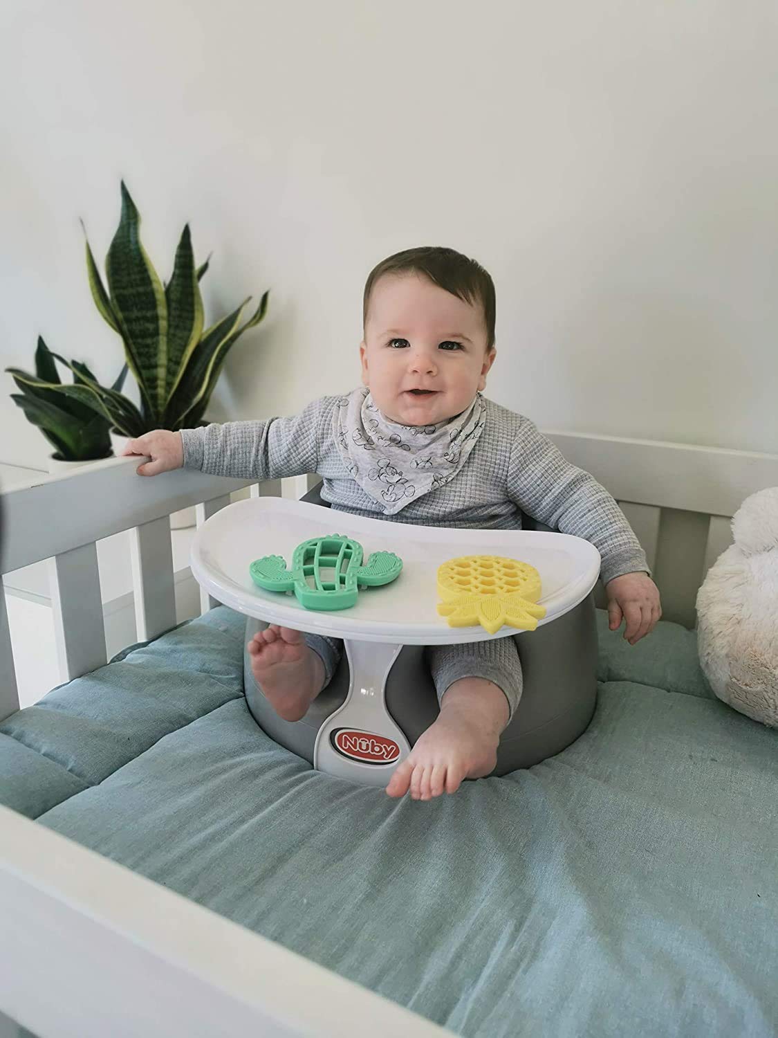 nuby-my-baby-seat-vassoio-per-seggiolina-da-terra-montaggio-facile-lavabile-bian image 3