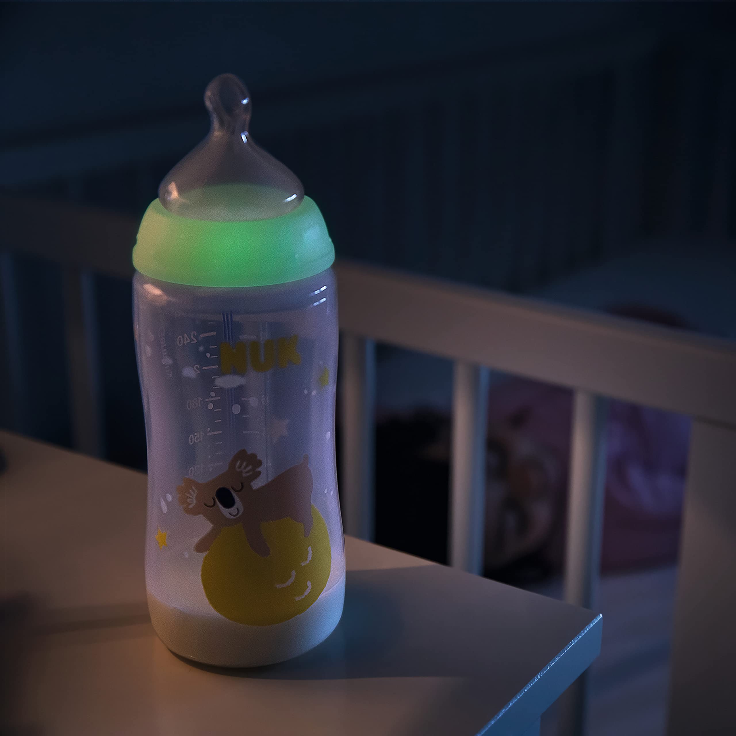 nuk-first-choice-biberon-notturno-anti-colica-300-ml-0-6-mesi-si-illumina-al-bui image 6