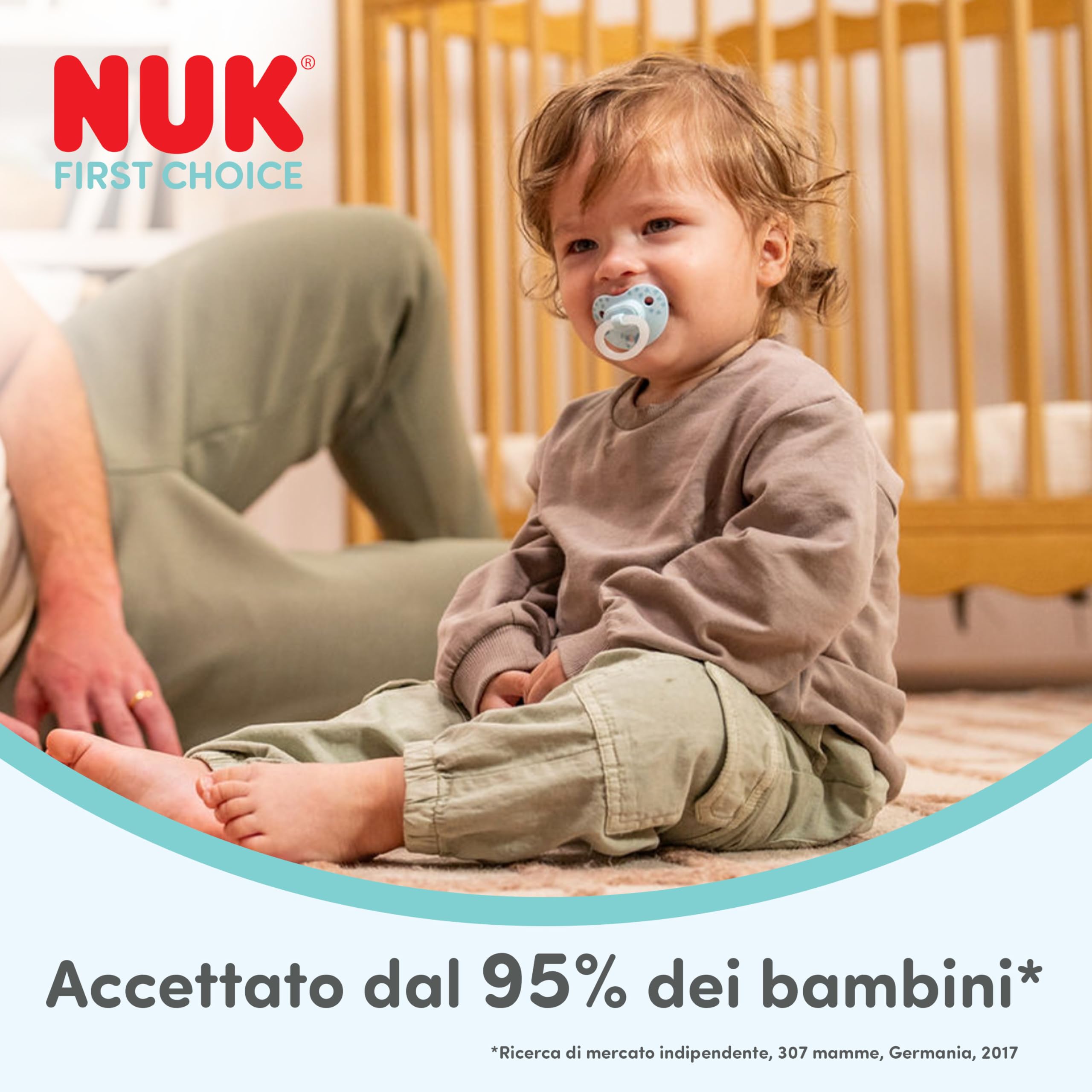 nuk-first-choice-classic-day-night-succhietto-ortodontico-0-6-mesi-che-si-illumi image 2