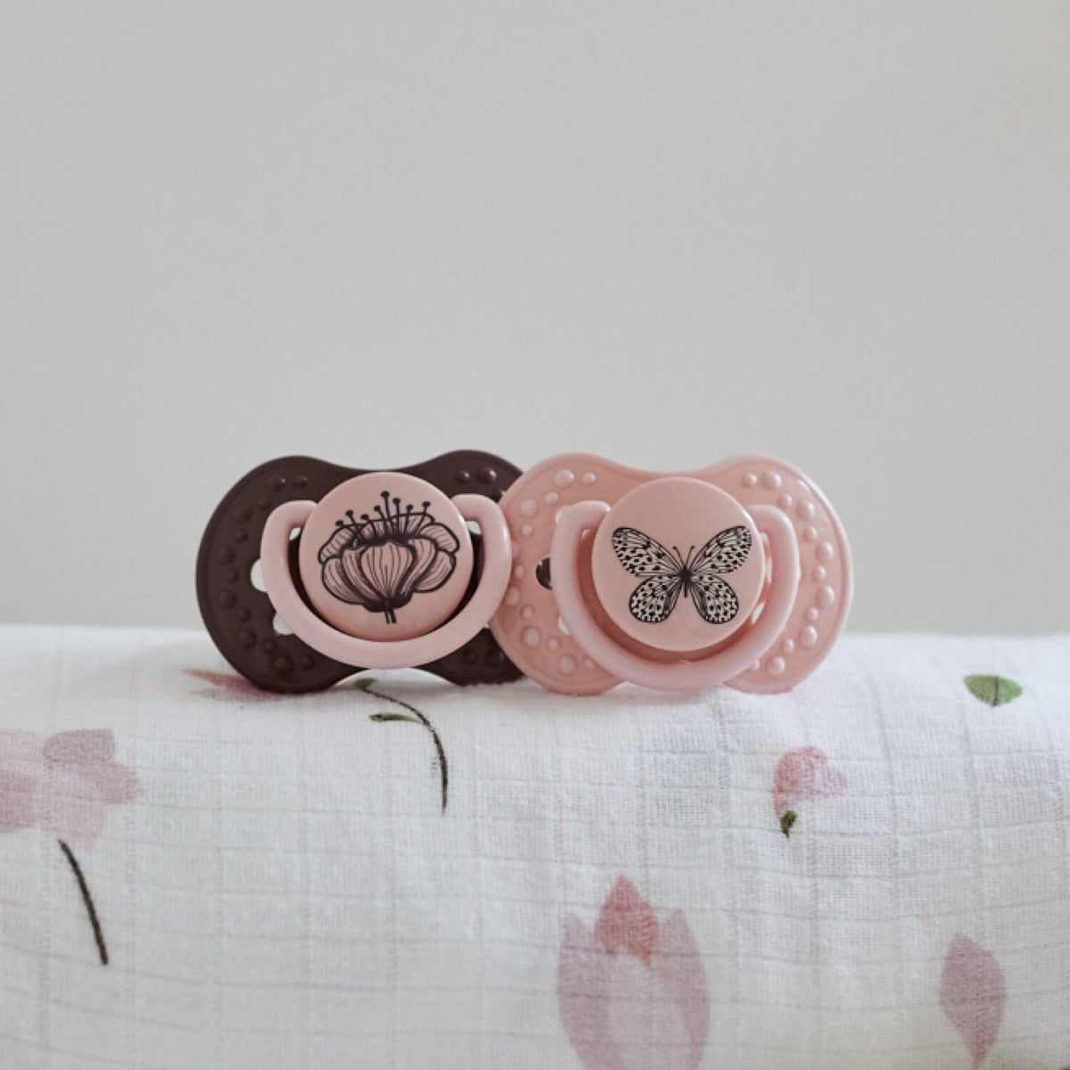 difrax-botanic-succhietto-dinamico-6-18-mesi-succhietto-in-silicone-a-strati-con image 3